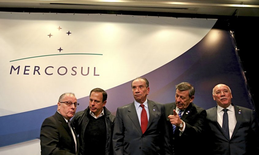 Negociación comercial UE-Mercosur encalló en Bruselas por sector automotor Negociación comercial UE-Mercosur encalló en Bruselas por sector automotor