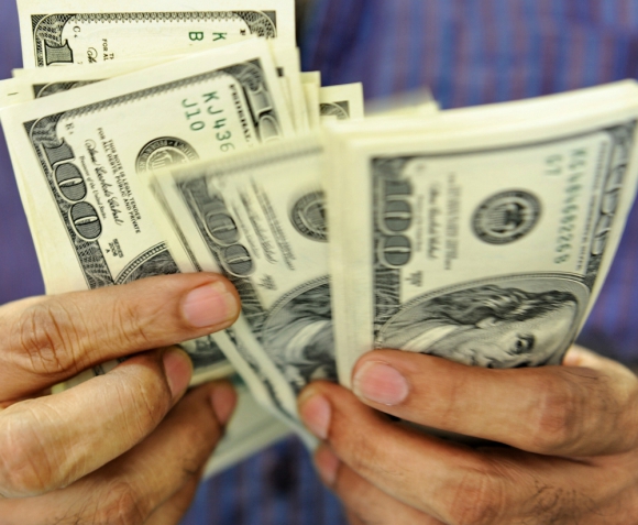 Exportadores en "situación delicada" por baja del dólar Exportadores en "situación delicada" por baja del dólar