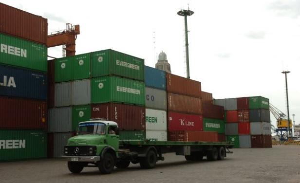 La actividad en el Puerto descendió 5,4% en 2014 La actividad en el Puerto descendió 5,4% en 2014