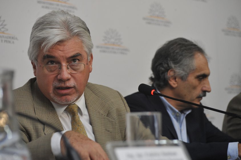 Uruguay suspendió tres plantas de Brasil que exportaban carne Uruguay suspendió tres plantas de Brasil que exportaban carne