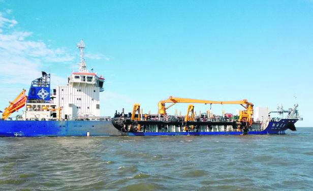 Nave china inicia dragado del canal de acceso al puerto Nave china inicia dragado del canal de acceso al puerto