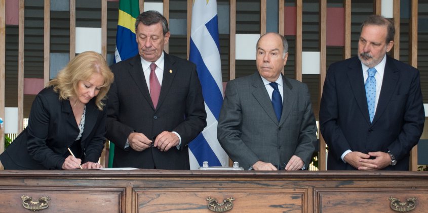 Brasil y Uruguay liberalizan comercio automotor bilateral Brasil y Uruguay liberalizan comercio automotor bilateral